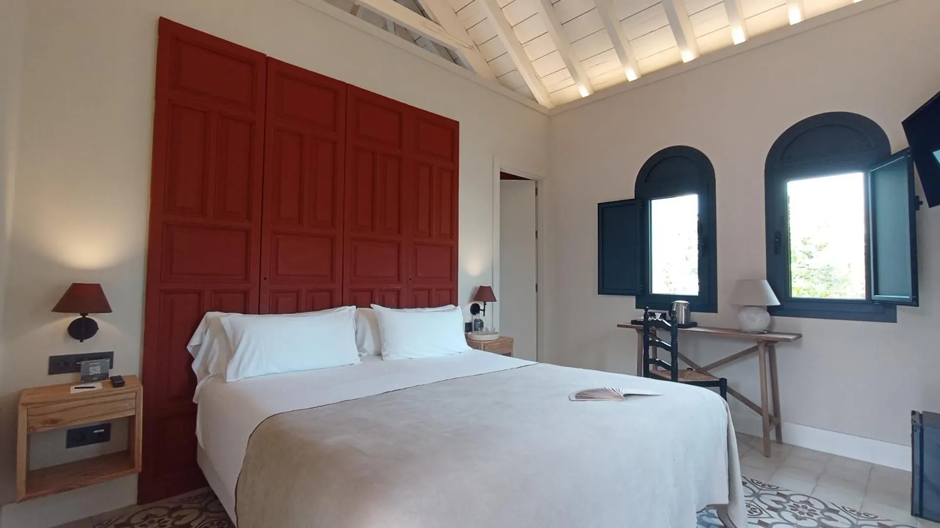 Uma Suites Parada Del Marques Sevilla 3*,