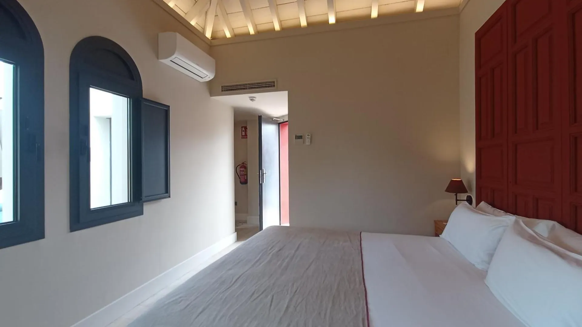 Uma Suites Parada Del Marques Sevilla Hotel