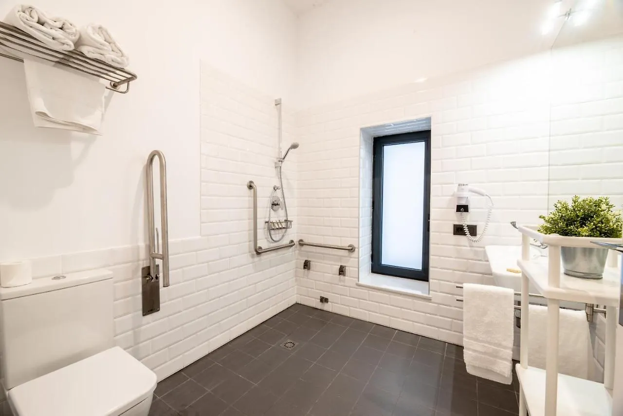 Uma Suites Parada Del Marques Sevilla 3*,