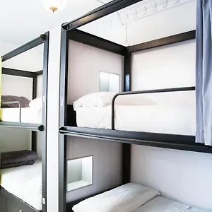 Hostel Onefam Catedral, Sevilla